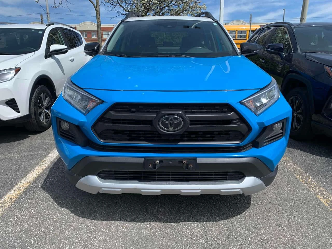 Toyota Rav4 * Trail * CARFAX * БЕЗ ПЪРВОНАЧАЛНА ВНОСКА, снимка 6 - Автомобили и джипове - 55410529