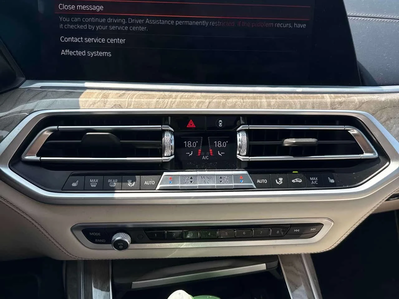BMW X7 * xDrive40i * M Sport * CARFAX * , снимка 10 - Автомобили и джипове - 55541436