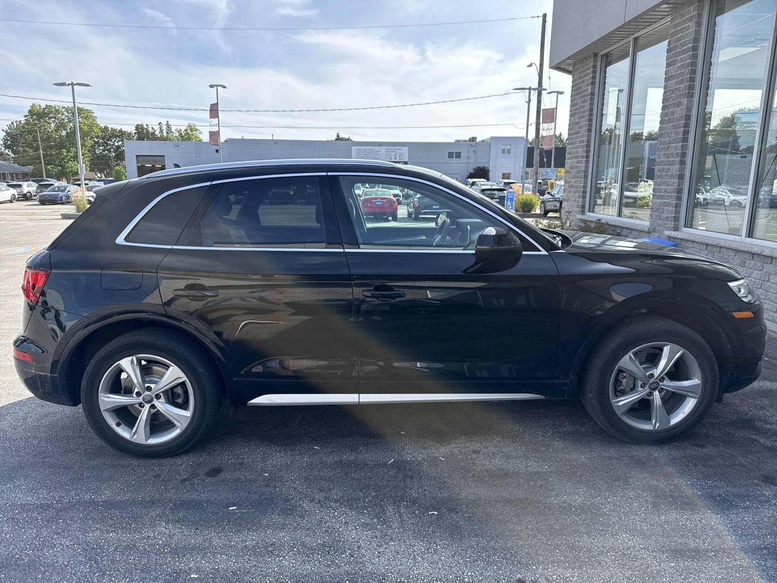 Audi Q5, снимка 3 - Автомобили и джипове - 55740928