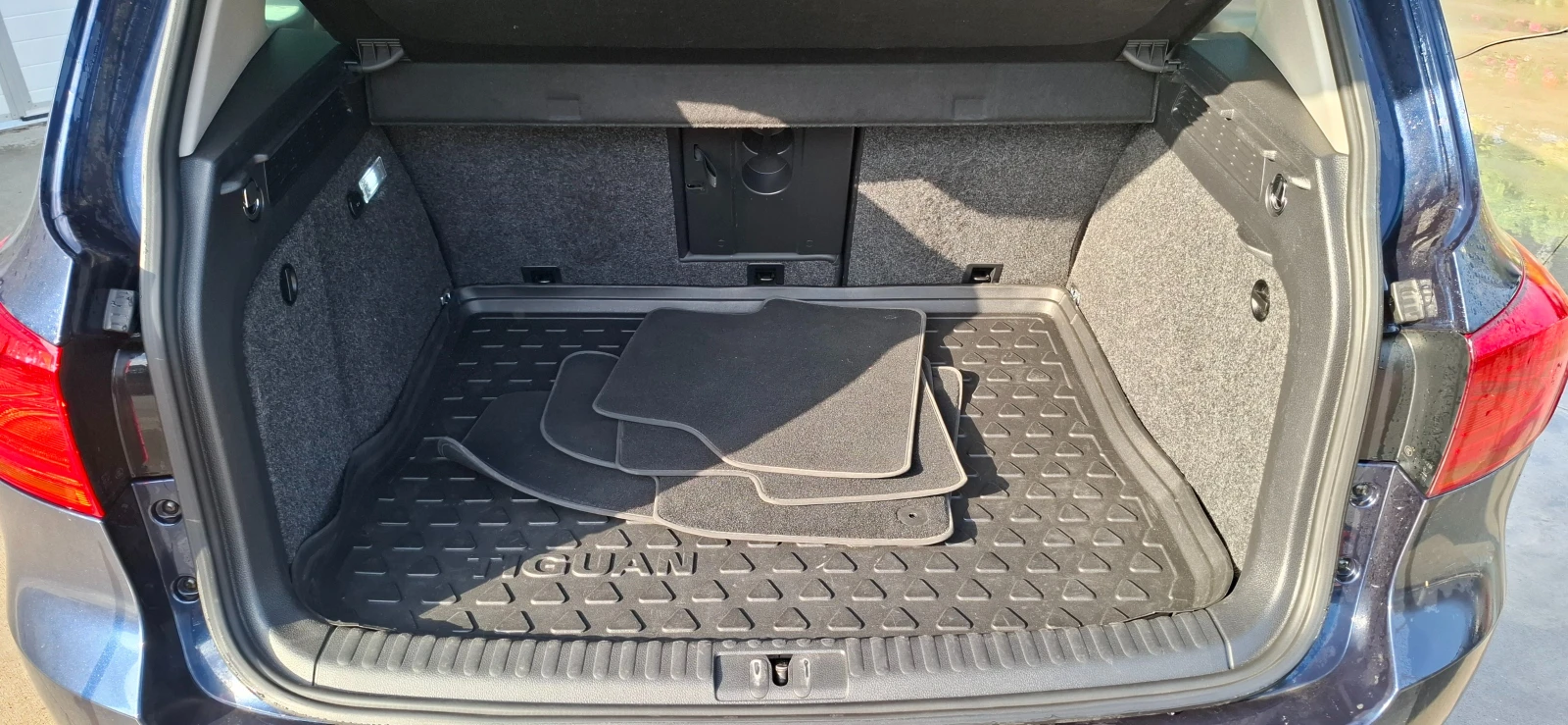 VW Tiguan 2.0 TDI 4X4, снимка 7 - Автомобили и джипове - 55828674