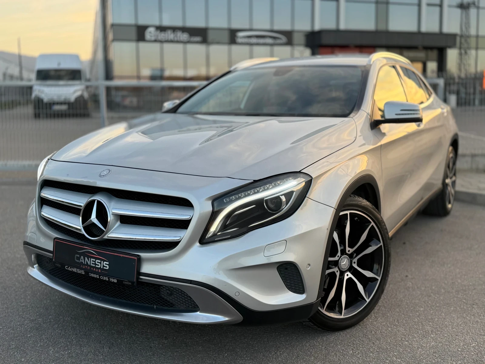 Mercedes-Benz GLA 220 4MATIC* 170КС* АВТОМАТ* КОЖА* НАВИ