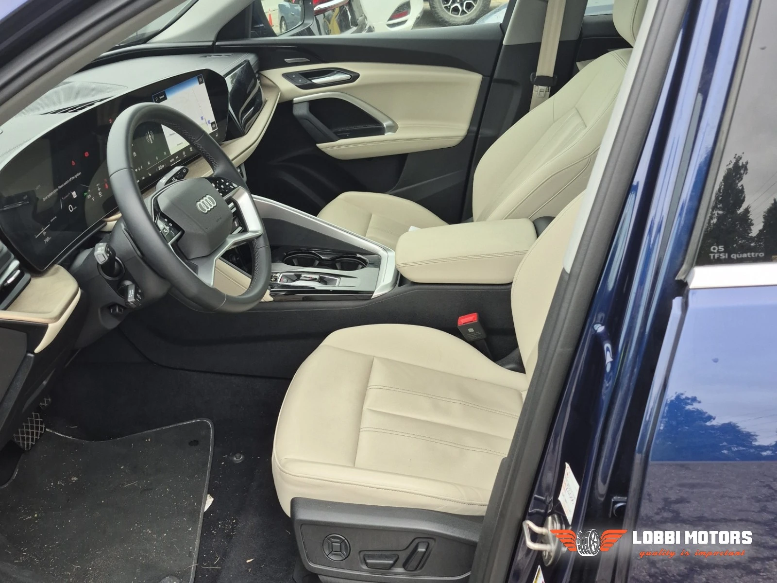 Audi Q5, снимка 5 - Автомобили и джипове - 56069608