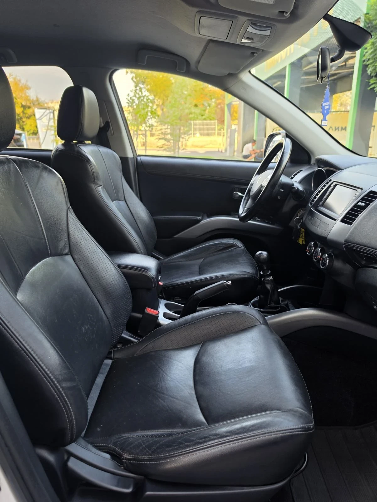 Peugeot 4007 4x4 , 7 места, ФЕЙСЛИФТ , снимка 17 - Автомобили и джипове - 56140749
