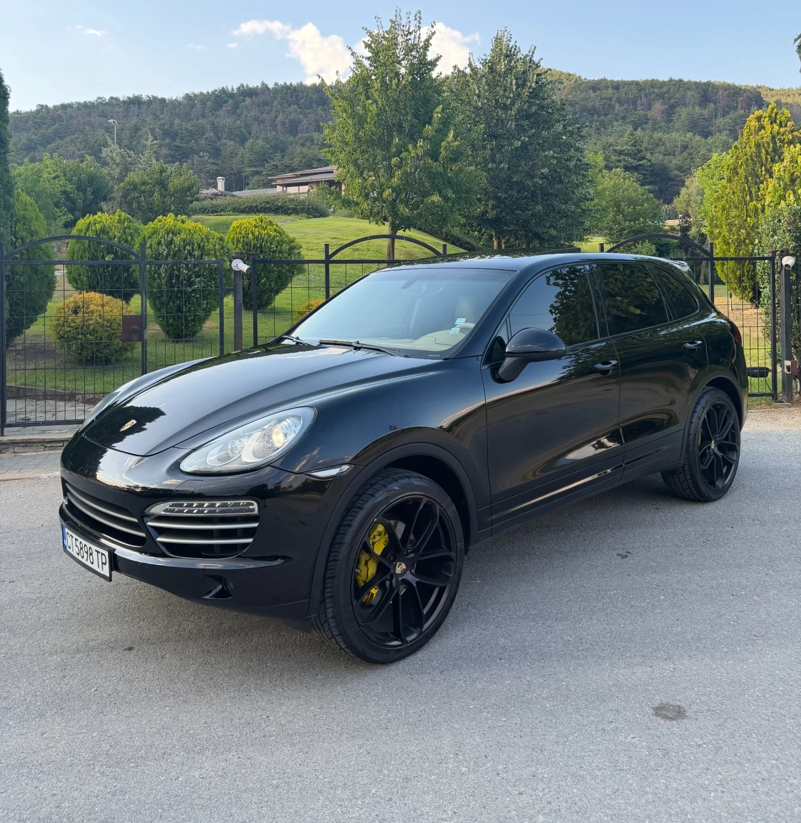 Porsche Cayenne 3.0d/Обслужен , снимка 5 - Автомобили и джипове - 56514832