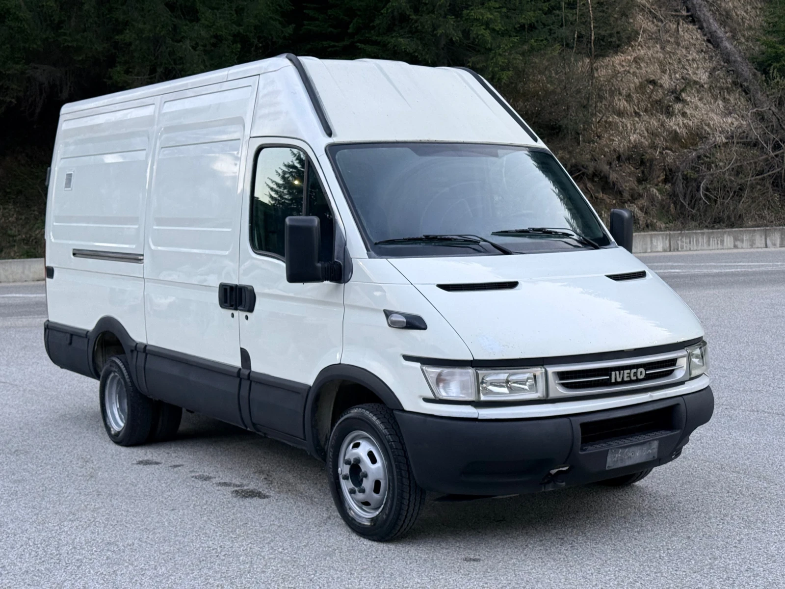 Iveco 3512 35C12HPI* ДВОЙНА ГУМА* ИТАЛИЯ* БЕЗ РЪЖДА* 2 КЛЮЧА*