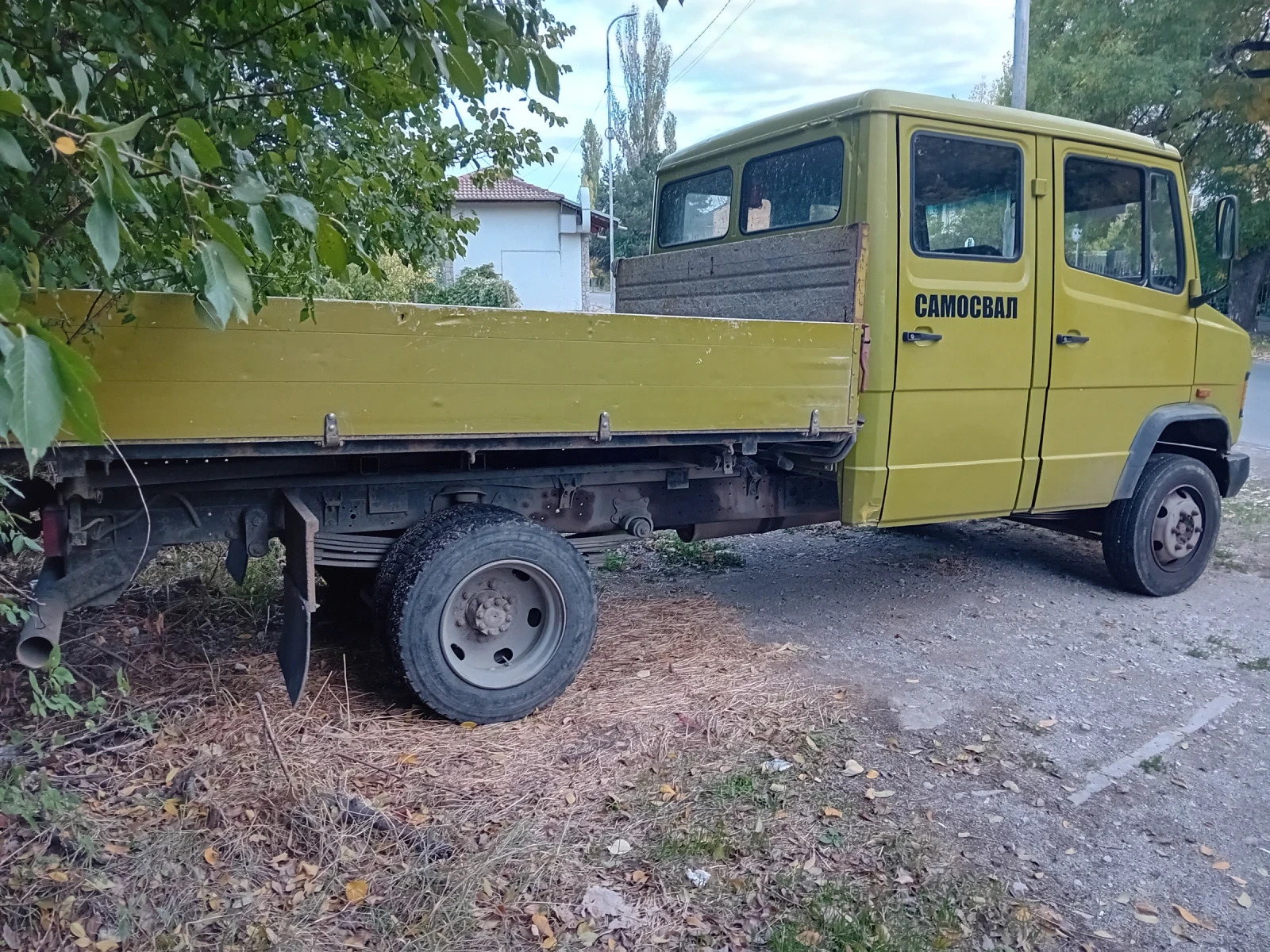 Mercedes-Benz 811 САМОСВАЛ - изображение 2