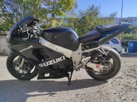 Suzuki Gsxr Srad 600, снимка 1