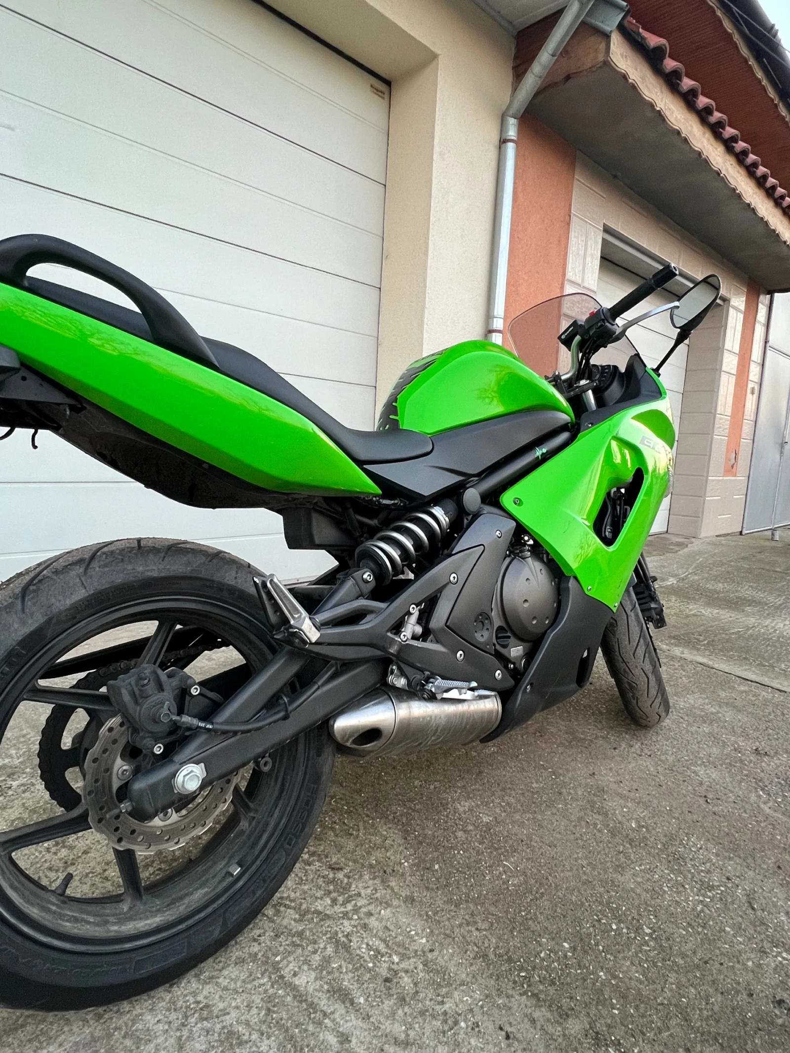 Kawasaki ER 6F 650 + документи за A2, снимка 2 - Мотоциклети и мототехника - 56733178