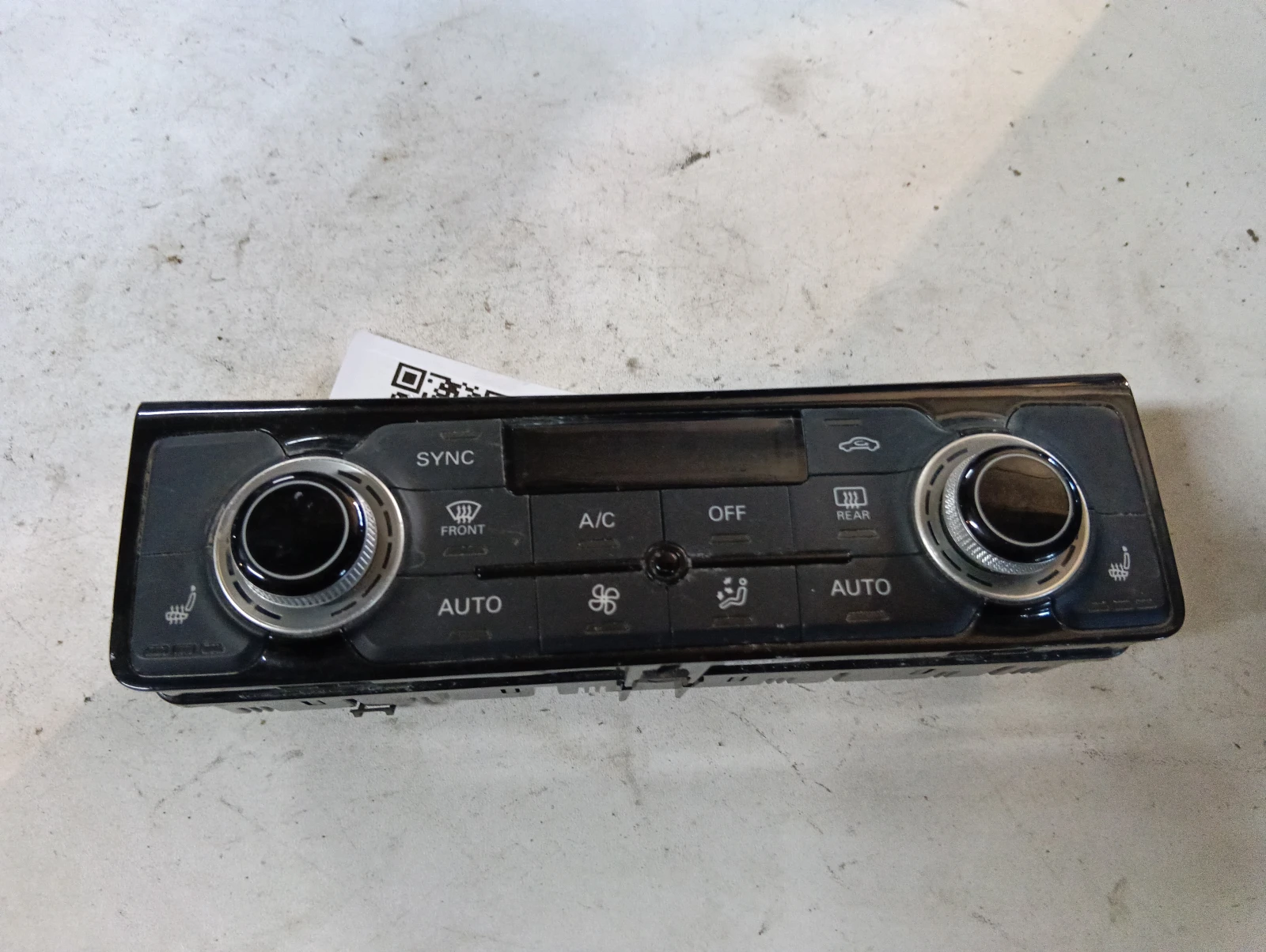 климатроник преден 4H0820043N Audi A8