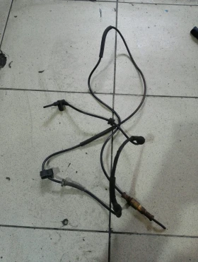 датчик преден ляв Алфа Ромео 147 1.9jtd