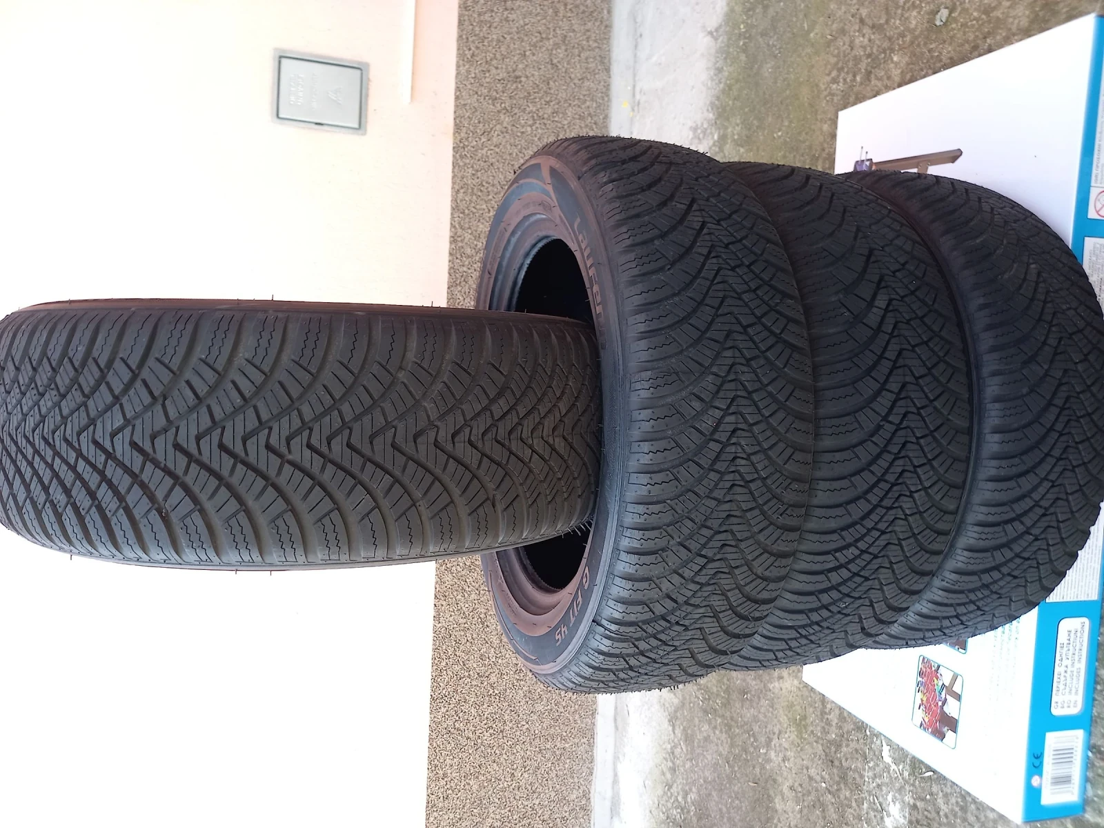 Гуми Всесезонни 195/55R16, снимка 7 - Гуми и джанти - 53756145