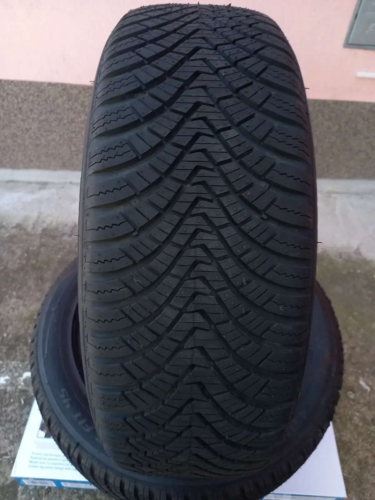 Гуми Всесезонни 195/55R16