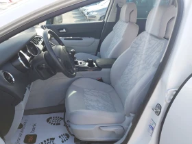 Peugeot 3008 1.6i-Euro-5A-Navi, снимка 7