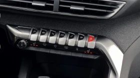 Peugeot 5008 1.6T 180кс.Allure Autom.Navi Carplay Кожа Подгрев, снимка 10