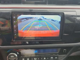 Toyota Corolla * 4dr Sdn * АВТОКРЕДИТ БЕЗ ПЪРВОНАЧАЛНА ВНОСКА* , снимка 8