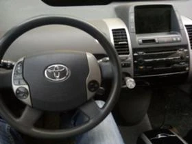 Toyota Prius 1.5 | Mobile.bg    4