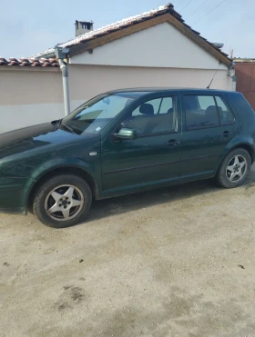 VW Golf - 1400 € / 2738.16 лв. - 63460726 2