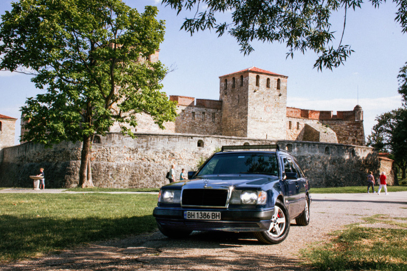 Mercedes-Benz 124 2.0i, снимка 3 - Автомобили и джипове - 45001671