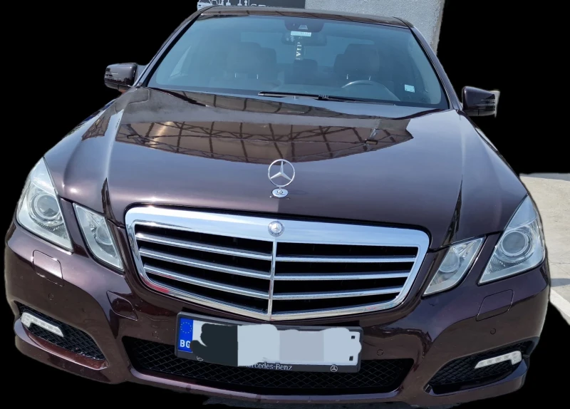 Mercedes-Benz E 250 CDI* Kamera * Koja* Xenon* Avangarde* , снимка 1 - Автомобили и джипове - 46321675