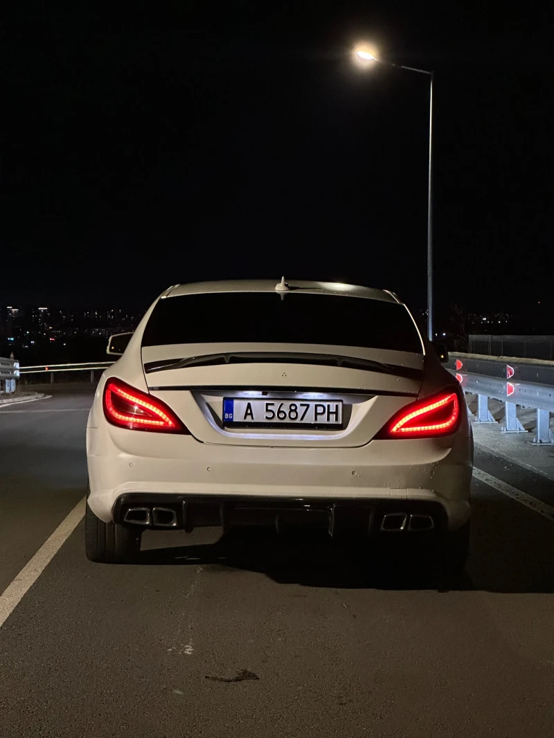 Mercedes-Benz CLS 500 Designo Airmatic 63 оптика, снимка 4 - Автомобили и джипове - 47958429