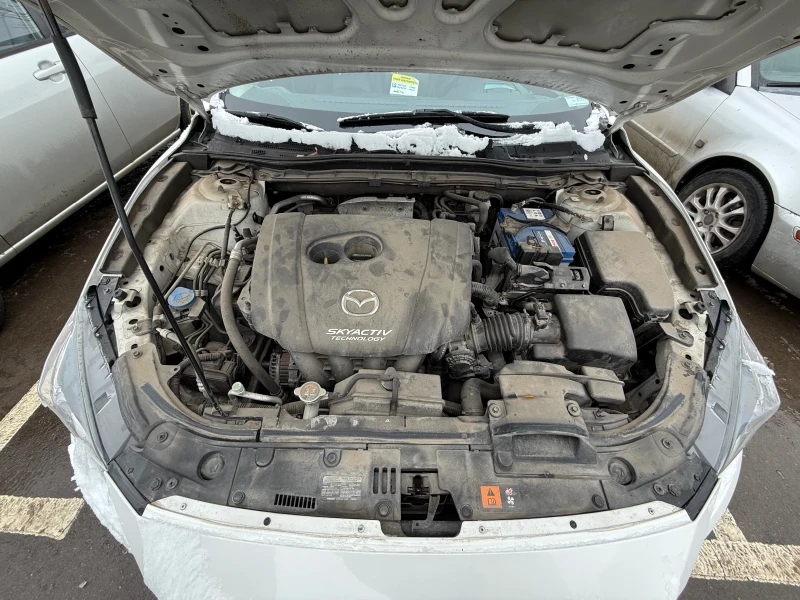 Mazda 3, снимка 9 - Автомобили и джипове - 48648923