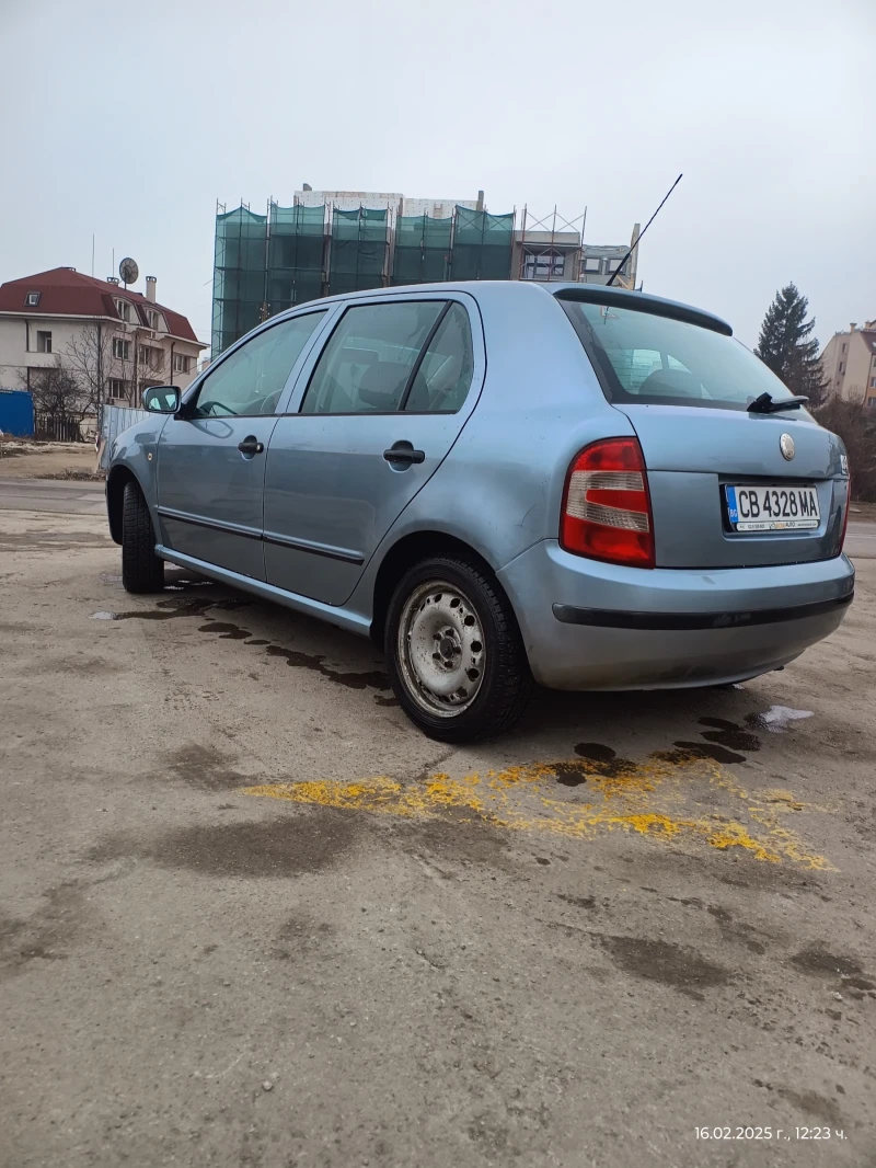 Skoda Fabia, снимка 2 - Автомобили и джипове - 49151005