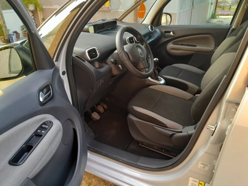 Citroen C3 Picasso 1.4 Газова Уредба, снимка 17 - Автомобили и джипове - 50634071