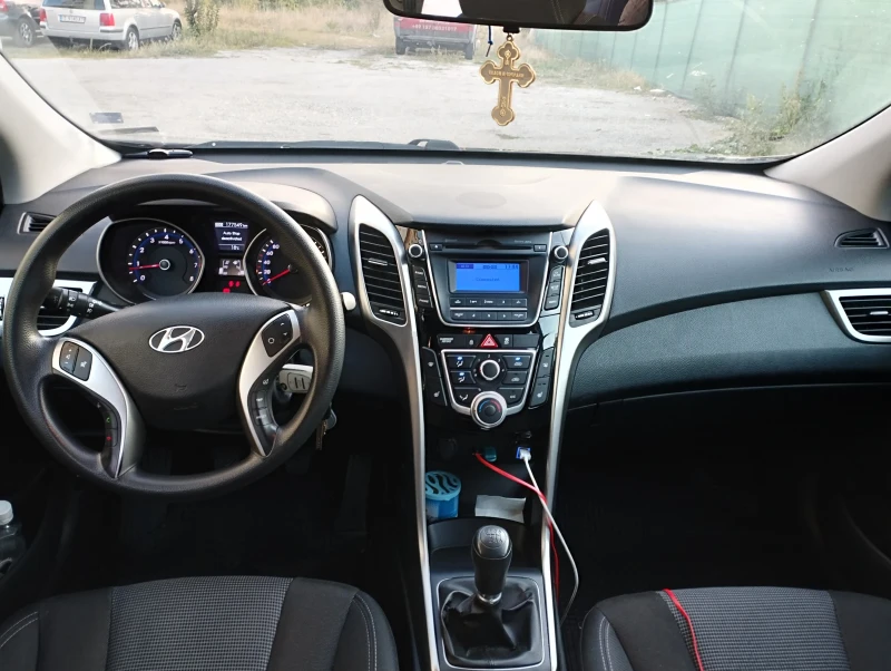 Hyundai I30 1, 4-Бензин Led., снимка 5 - Автомобили и джипове - 51894915