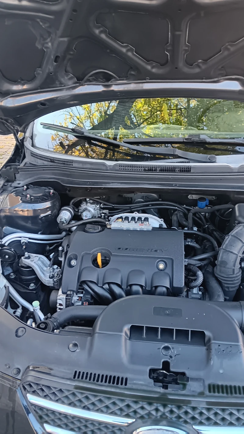 Kia Ceed, снимка 5 - Автомобили и джипове - 52060135