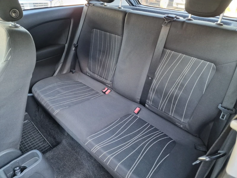 Opel Corsa 1.2i, снимка 9 - Автомобили и джипове - 52331505