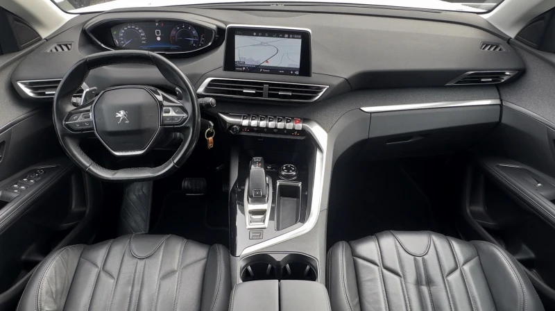 Peugeot 5008 1.6T 180кс.Autom.Navi Car play Camera Кожа Подгрев, снимка 6 - Автомобили и джипове - 52583556