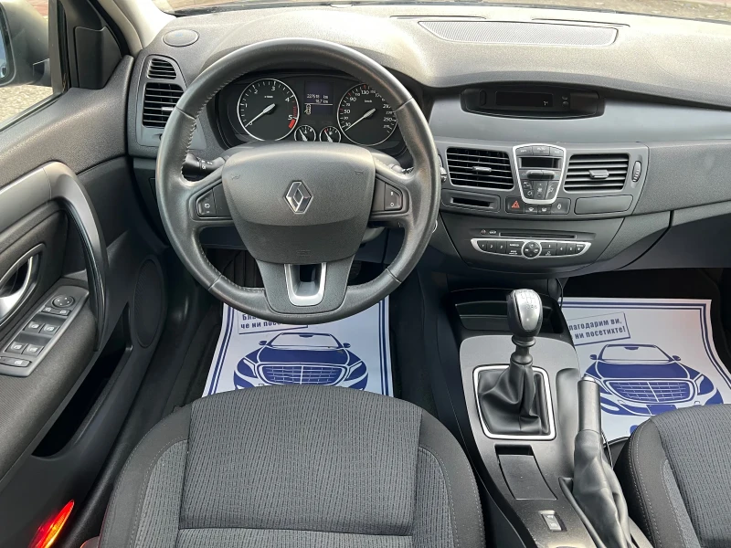 Renault Laguna 2.0dCi* ШВЕЙЦАРИЯ* , снимка 12 - Автомобили и джипове - 52839674