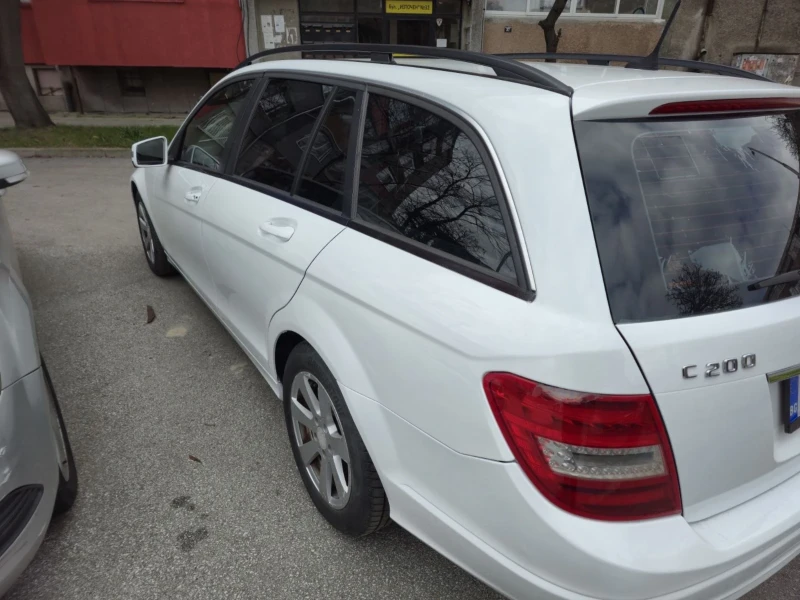 Mercedes-Benz C 200 2.2, снимка 4 - Автомобили и джипове - 53187469