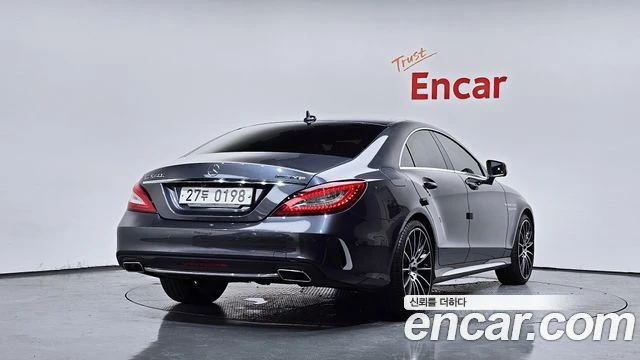 Mercedes-Benz CLS 400, снимка 2 - Автомобили и джипове - 56077714