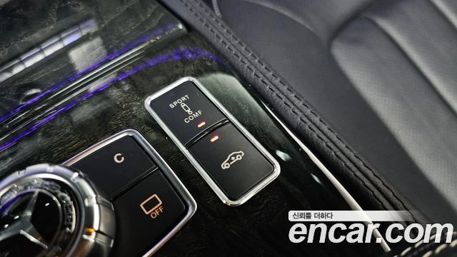 Mercedes-Benz CLS 400, снимка 17 - Автомобили и джипове - 56077714