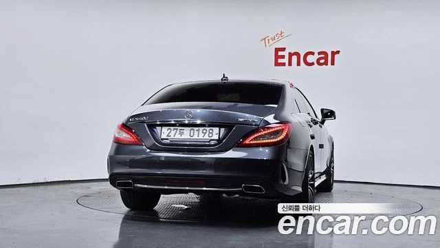 Mercedes-Benz CLS 400, снимка 4 - Автомобили и джипове - 56077714