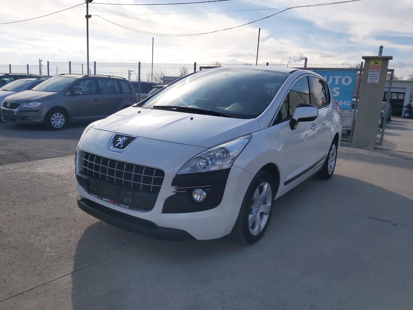 Peugeot 3008 1.6i-Euro-5A-Navi, снимка 1