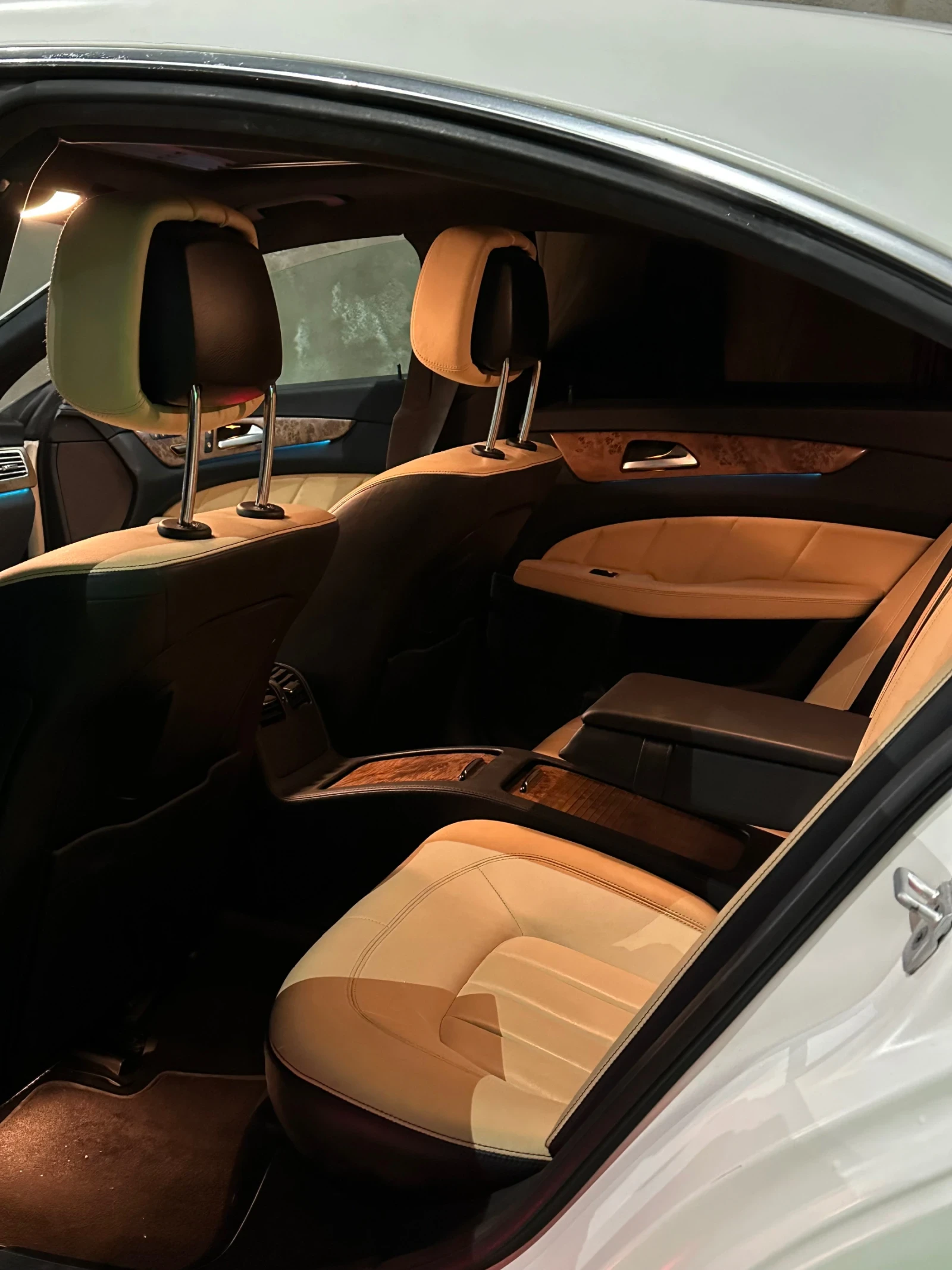 Mercedes-Benz CLS 500 Designo Airmatic ЛИЗИНГ - изображение 7