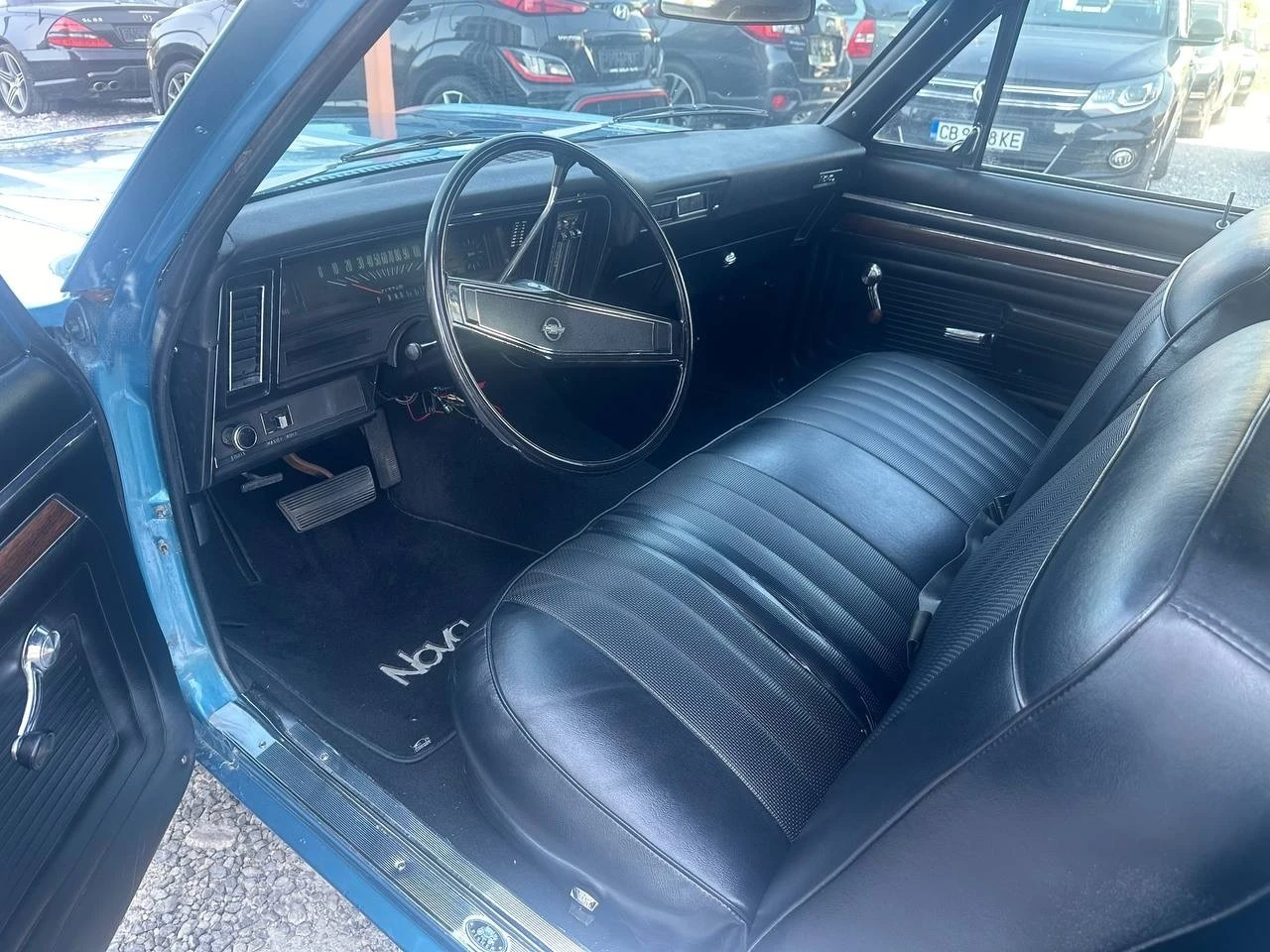 Chevrolet Nova II 307ci V8 5000cc РЕСТАВРИРАН в Швейцария  | Mobile.bg — изображение 11