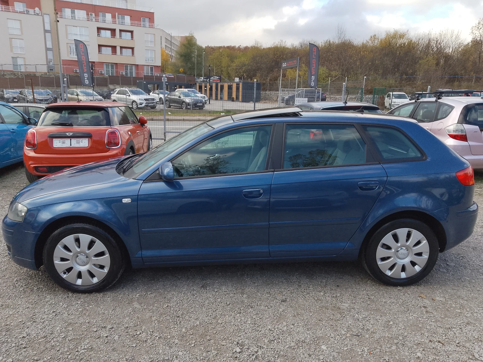 Audi A3 1.6i/NAVI/ПАНОРАМА - изображение 8