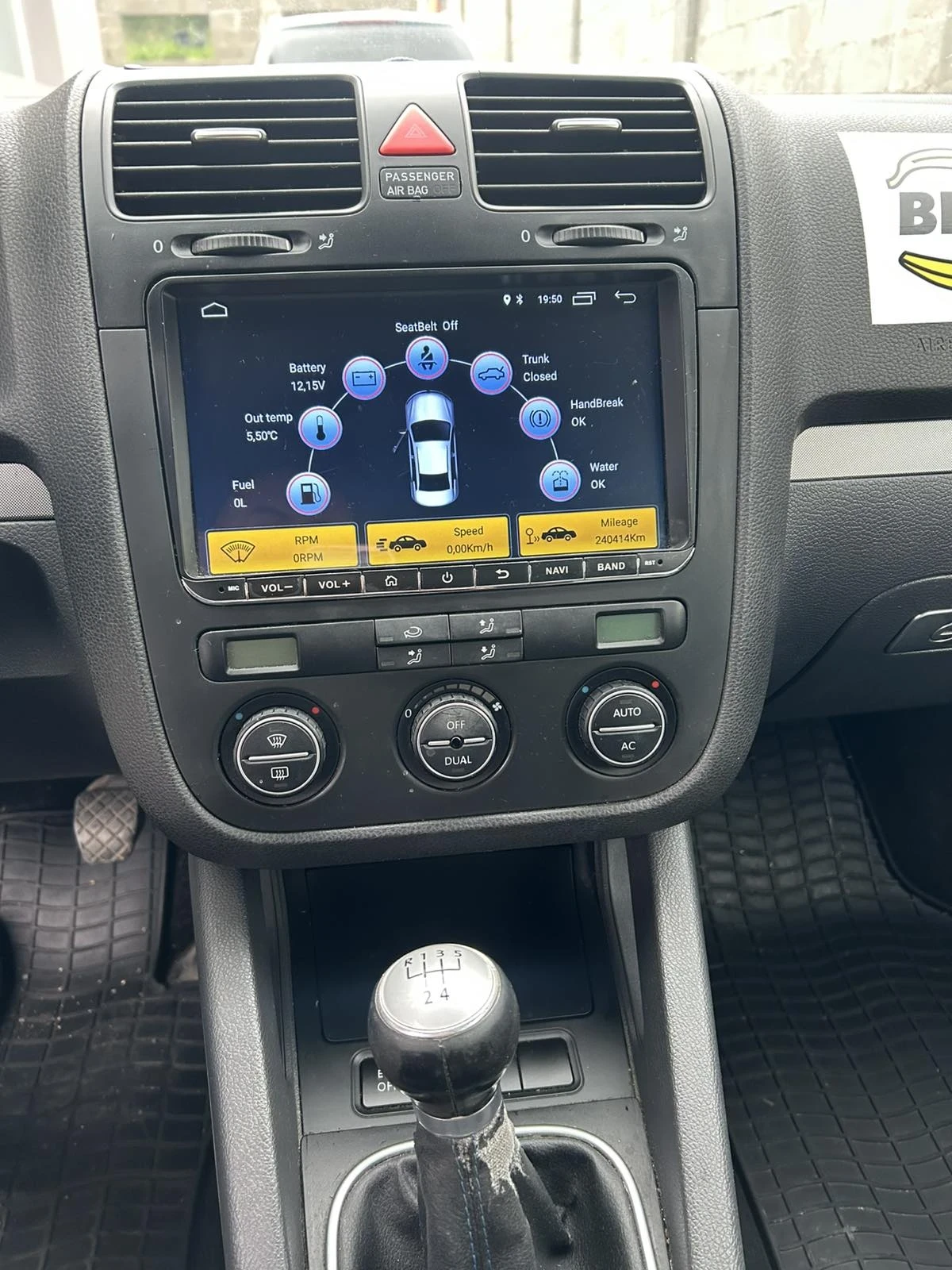 VW Golf Бензин 1.4i - изображение 8