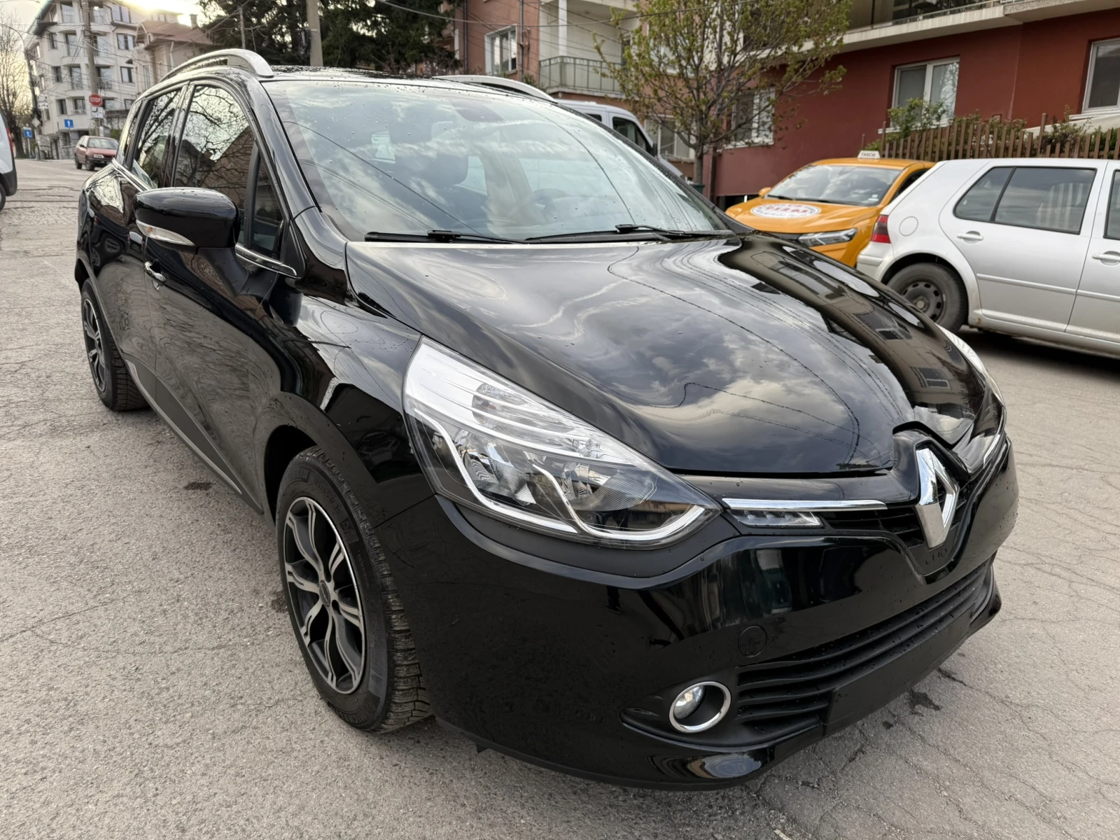 Renault Clio БЕНЗИН/КЛИМАТРОНИК/KEYLESS/NAVI 125000км - изображение 10