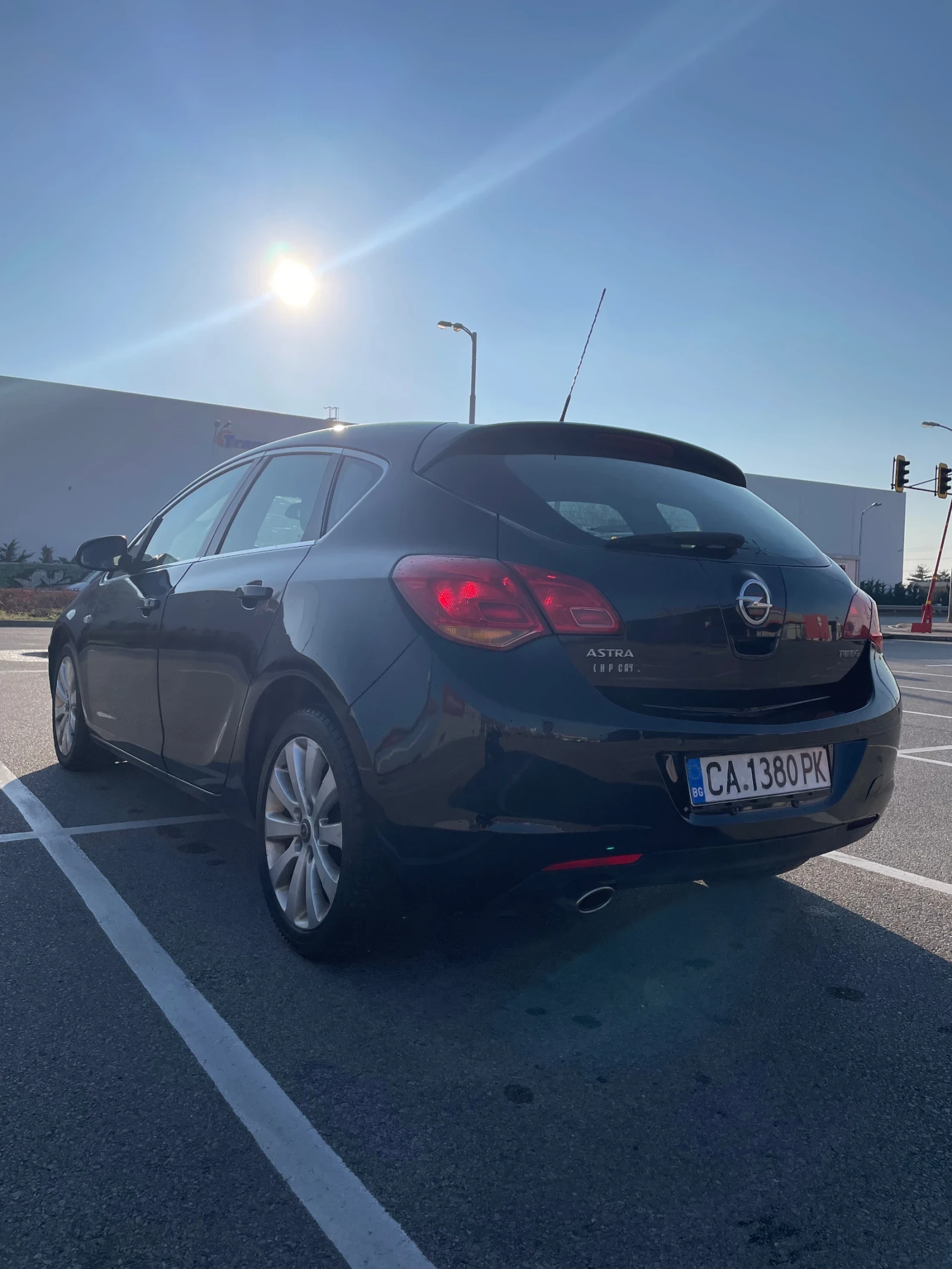 Opel Astra J - изображение 5