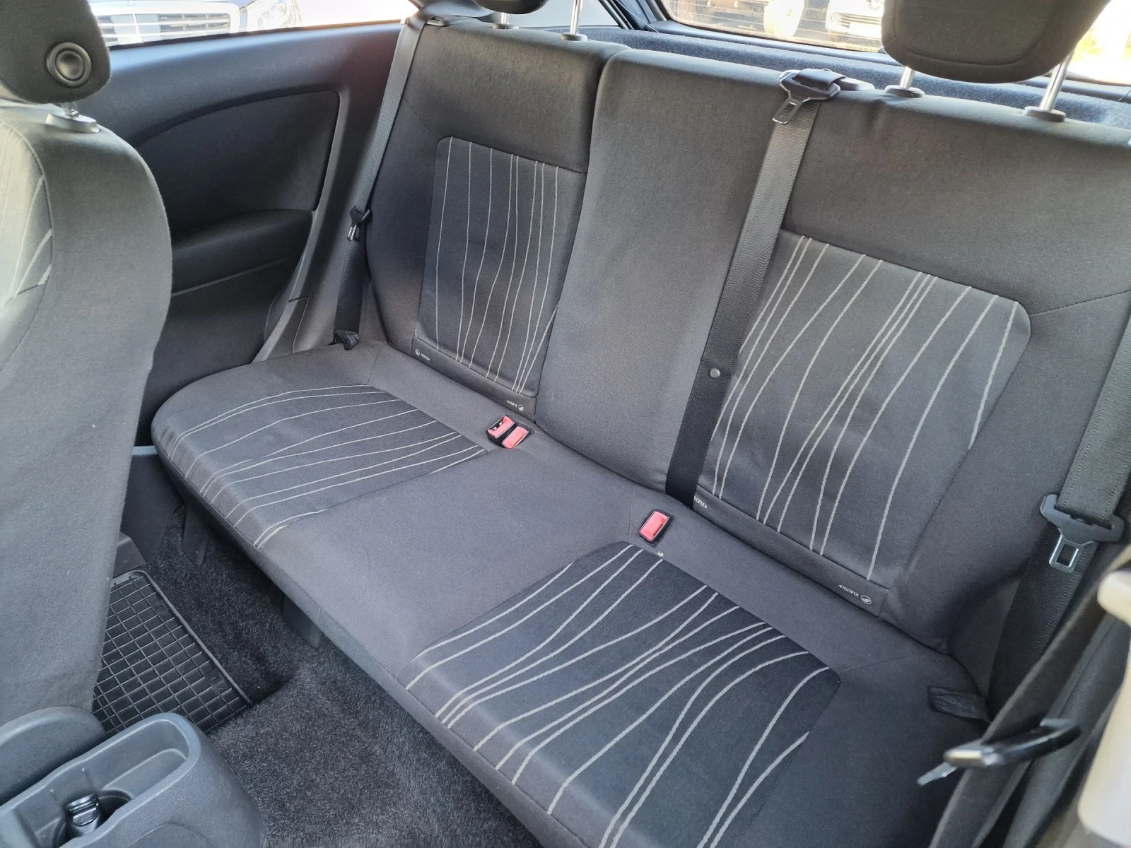 Opel Corsa 1.2i - изображение 9