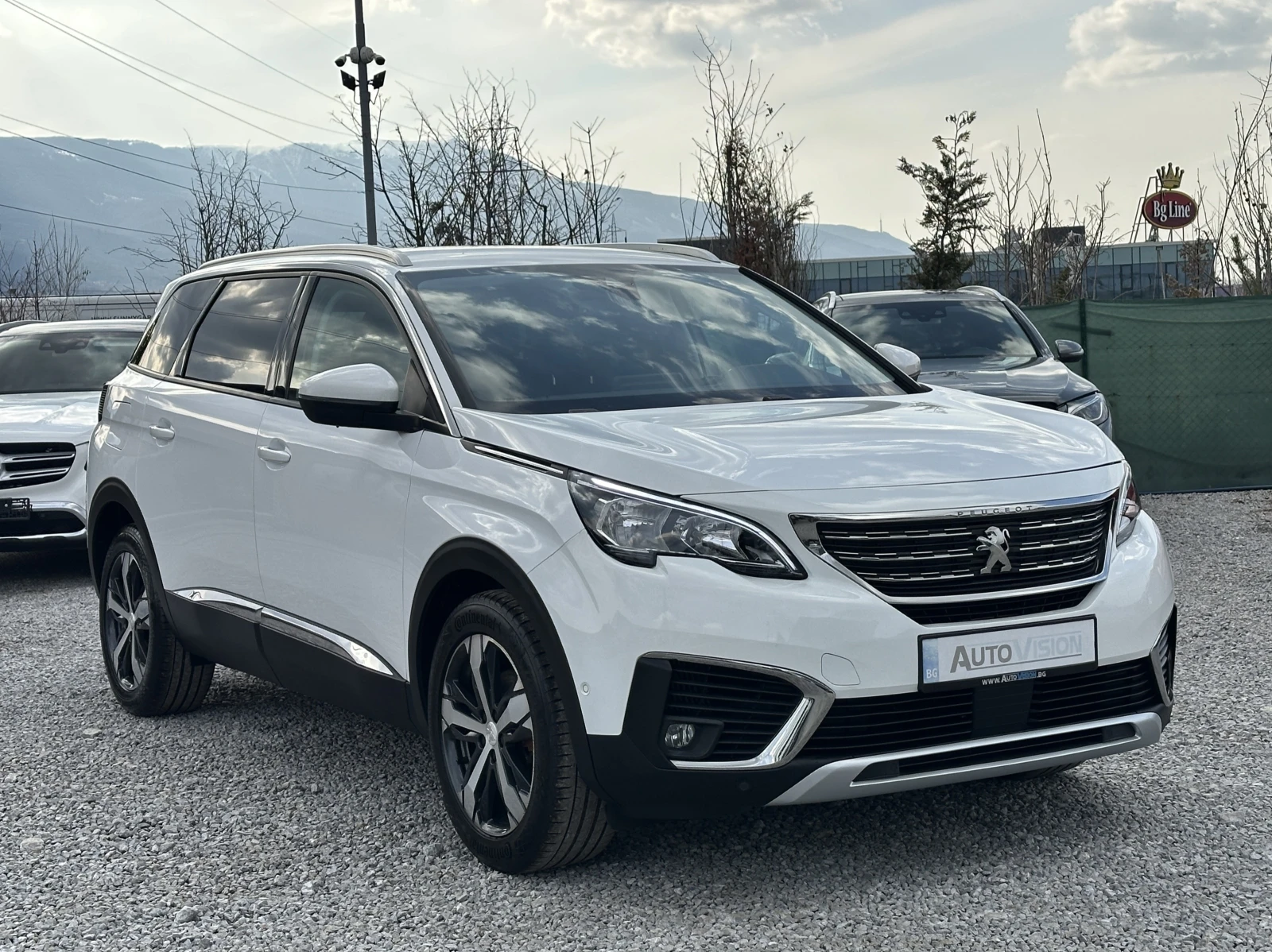 Peugeot 5008 1.6T 180кс.Allure Autom.Navi Carplay Кожа Подгрев, снимка 3 - Автомобили и джипове - 52583556