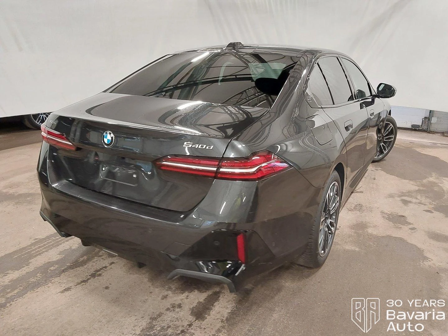 BMW 540 d xDrive M Sport Paket Steptronic - изображение 3