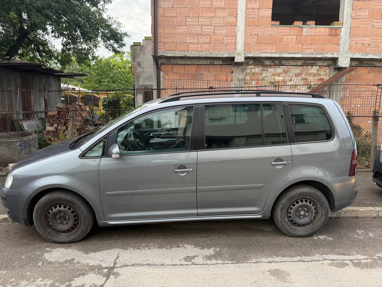 VW Touran 1.9 tdi - изображение 6