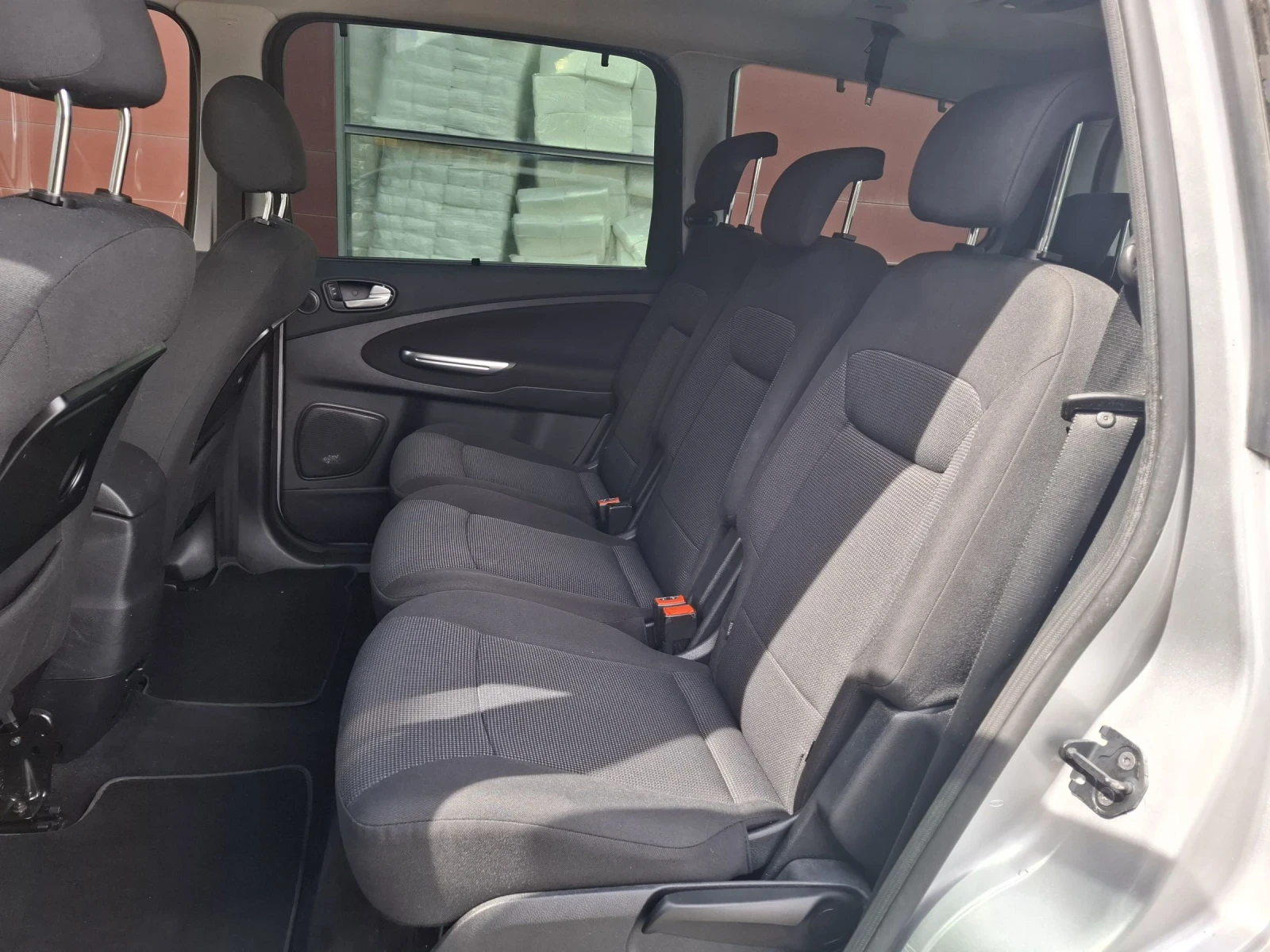 Ford Galaxy 2.0TDI-140к.с.TITANIUM* 6+ 1* KLIMATRONIK* TEMPOMA, снимка 10 - Автомобили и джипове - 54011681