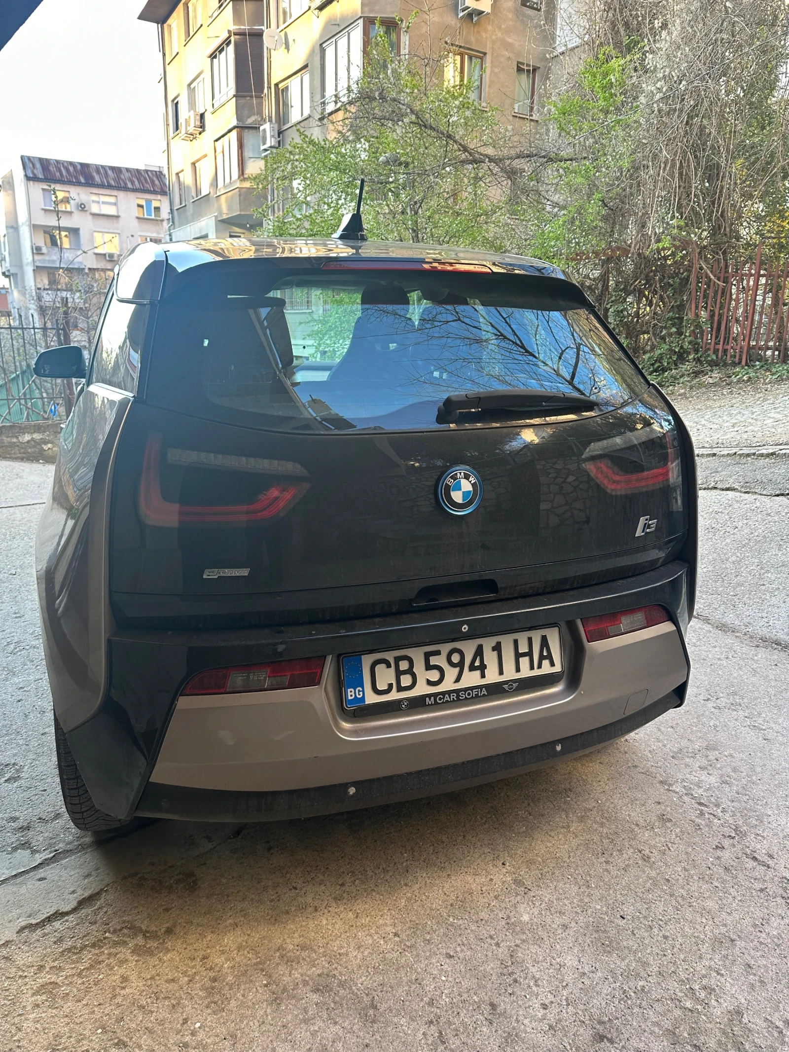 BMW i3, снимка 5 - Автомобили и джипове - 54140916