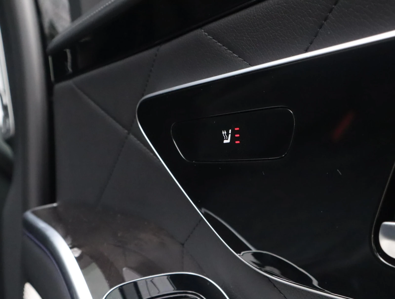 Mercedes-Benz S 450 AMG/Long/4Matic/Burmester/HuD/Панорама/Обдухване, снимка 14 - Автомобили и джипове - 54184397